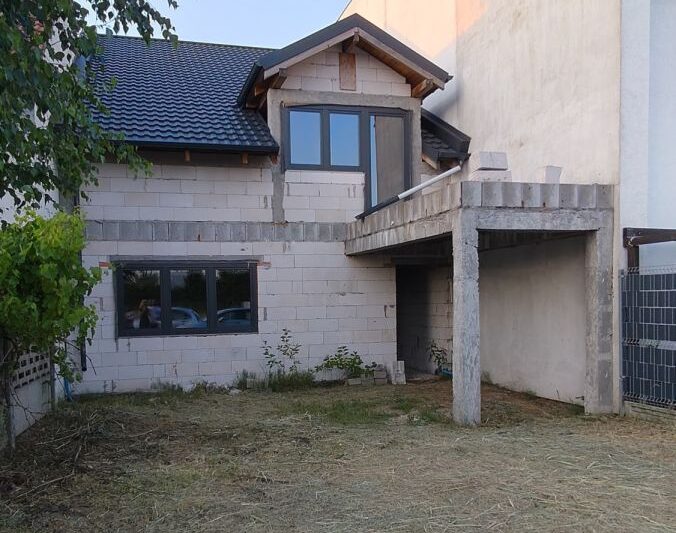 Bliźniak 2x 91 m²| stan surowy | Strzałkowo